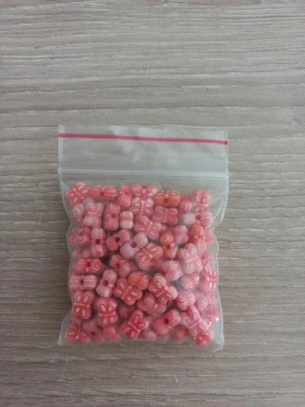 Lot De Perles Acrylique Rouge "Papillon"